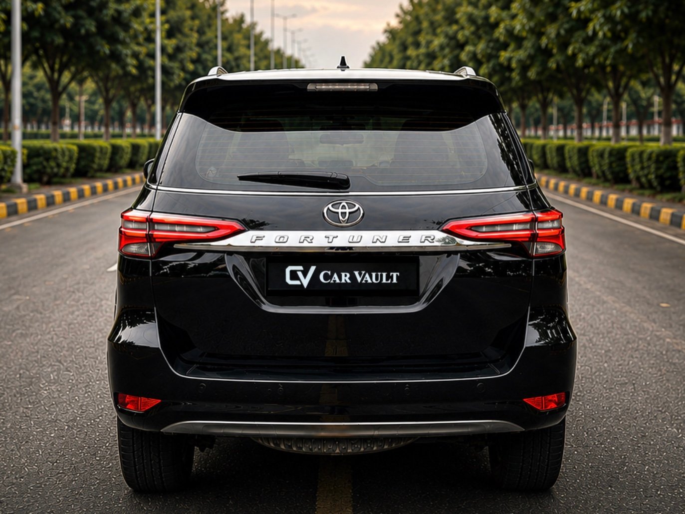 Toyota Fortuner Petrol AT 2025 - Rear View