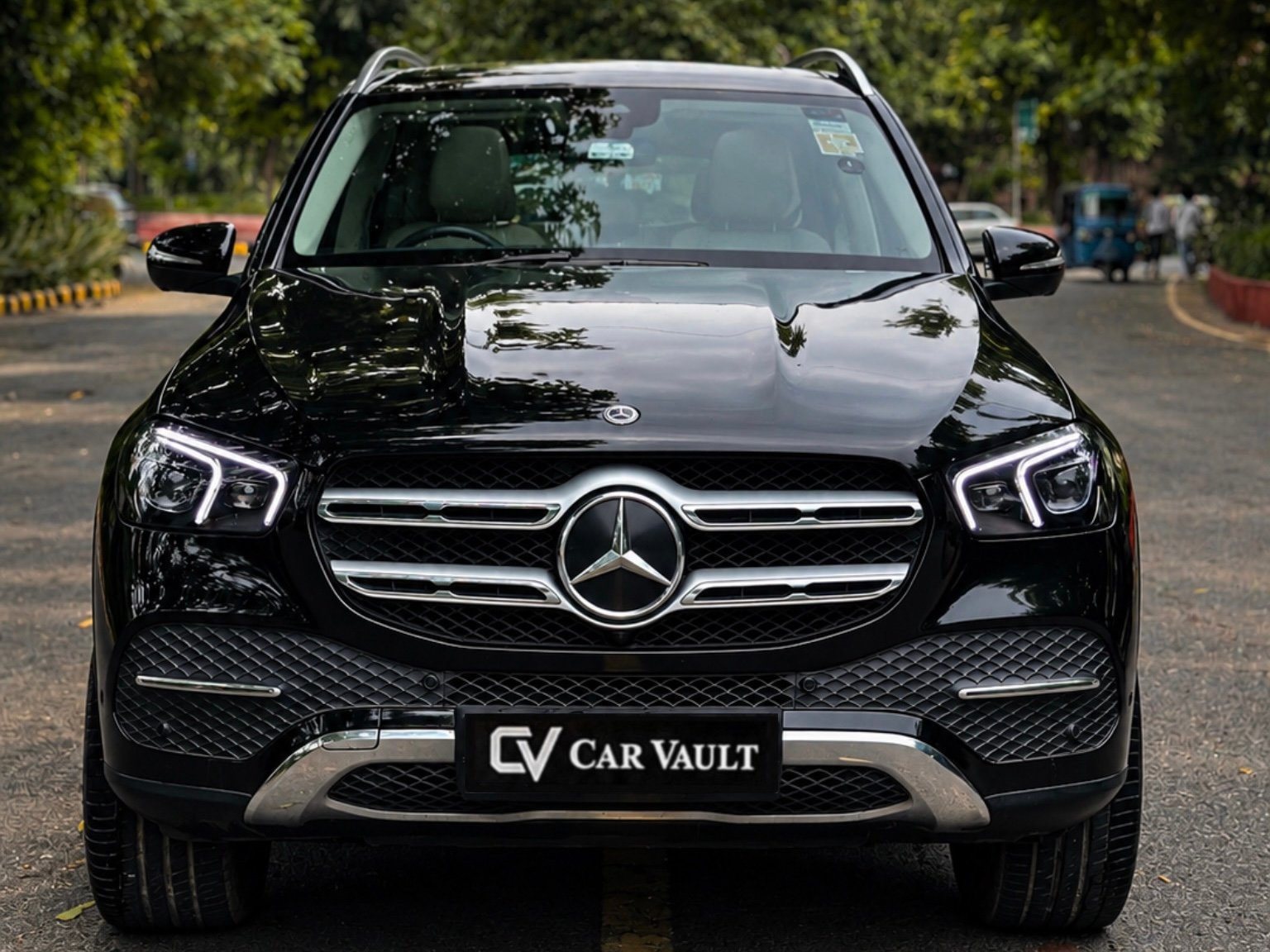 Mercedes-Benz GLE 400d 4MATIC 2022 Black - Front