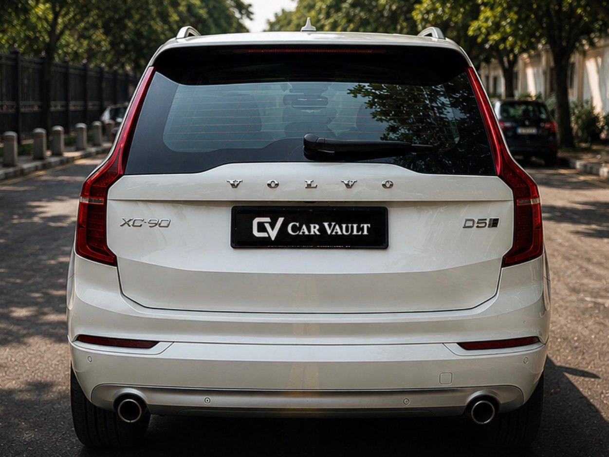 Volvo XC90 2019 - Side View