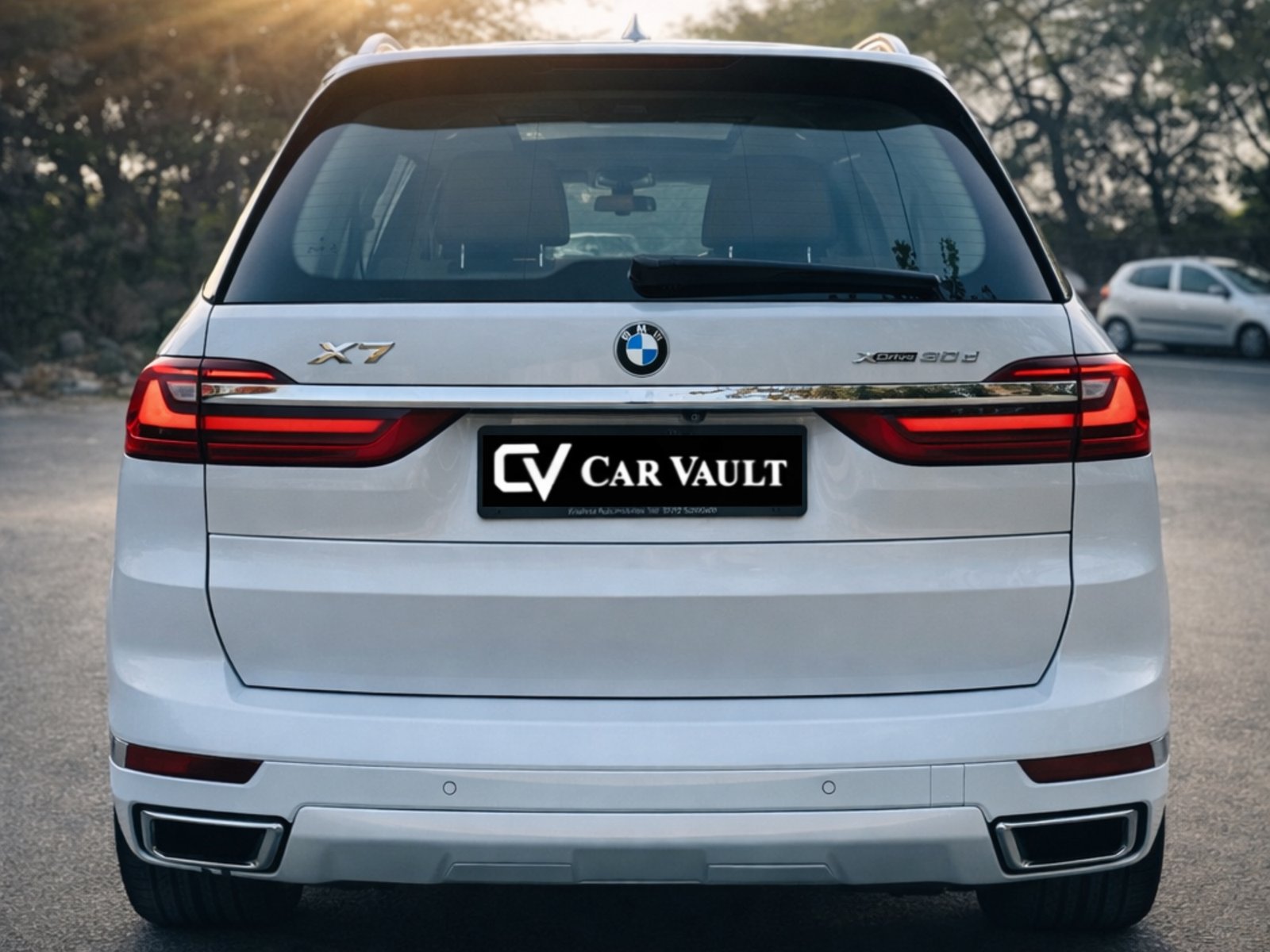 BMW X7 xDrive 30d - Side View